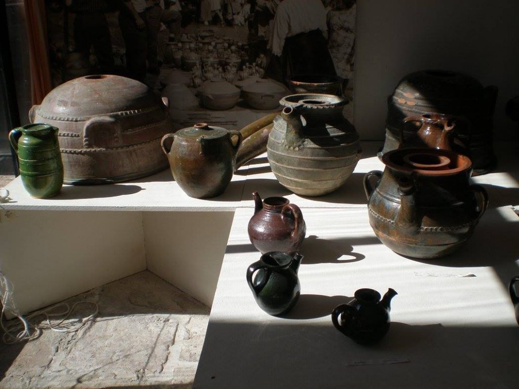 Музей на Бусинската керамика
