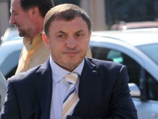 Алексей Петров