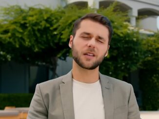 Александър Младенов