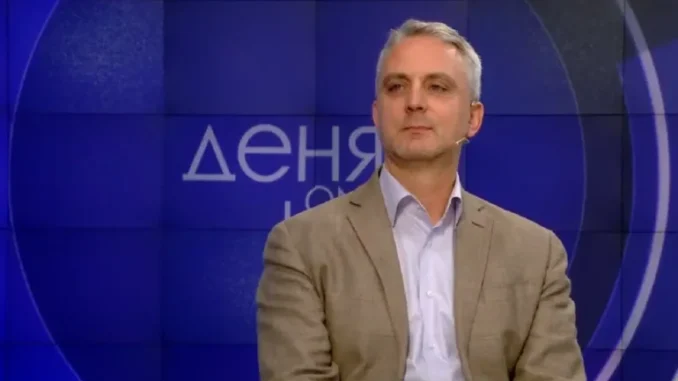 Стоил Моллов