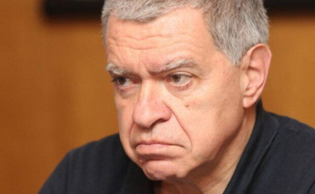 Михаил Константинов