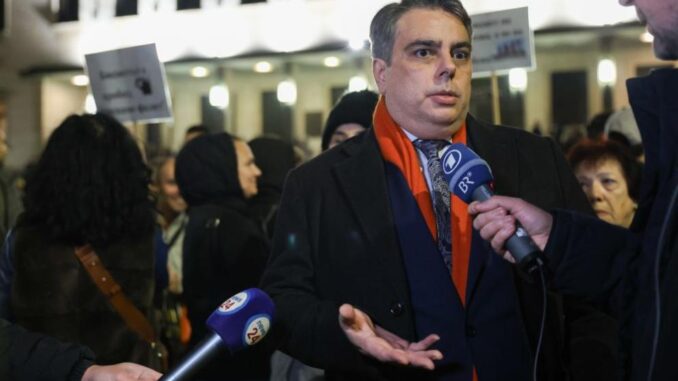 Асен Василев